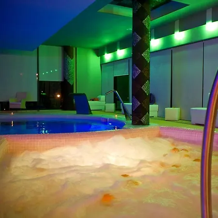 Hotel Park & 4*