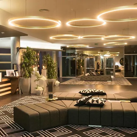 Park & Hotel 4*
