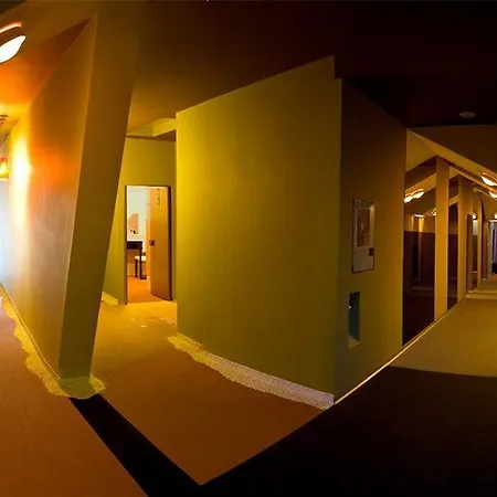 Park & Hotel 4*
