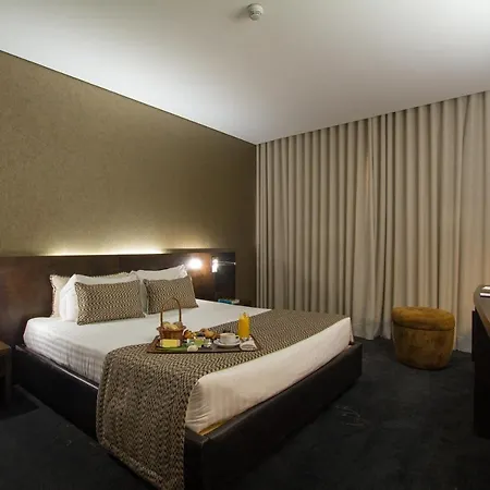 Park & Hotel